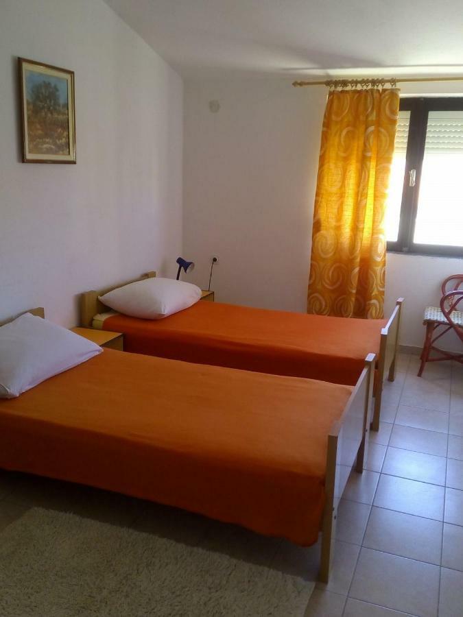 Apartments Luce-With Parking Nin Exterior foto